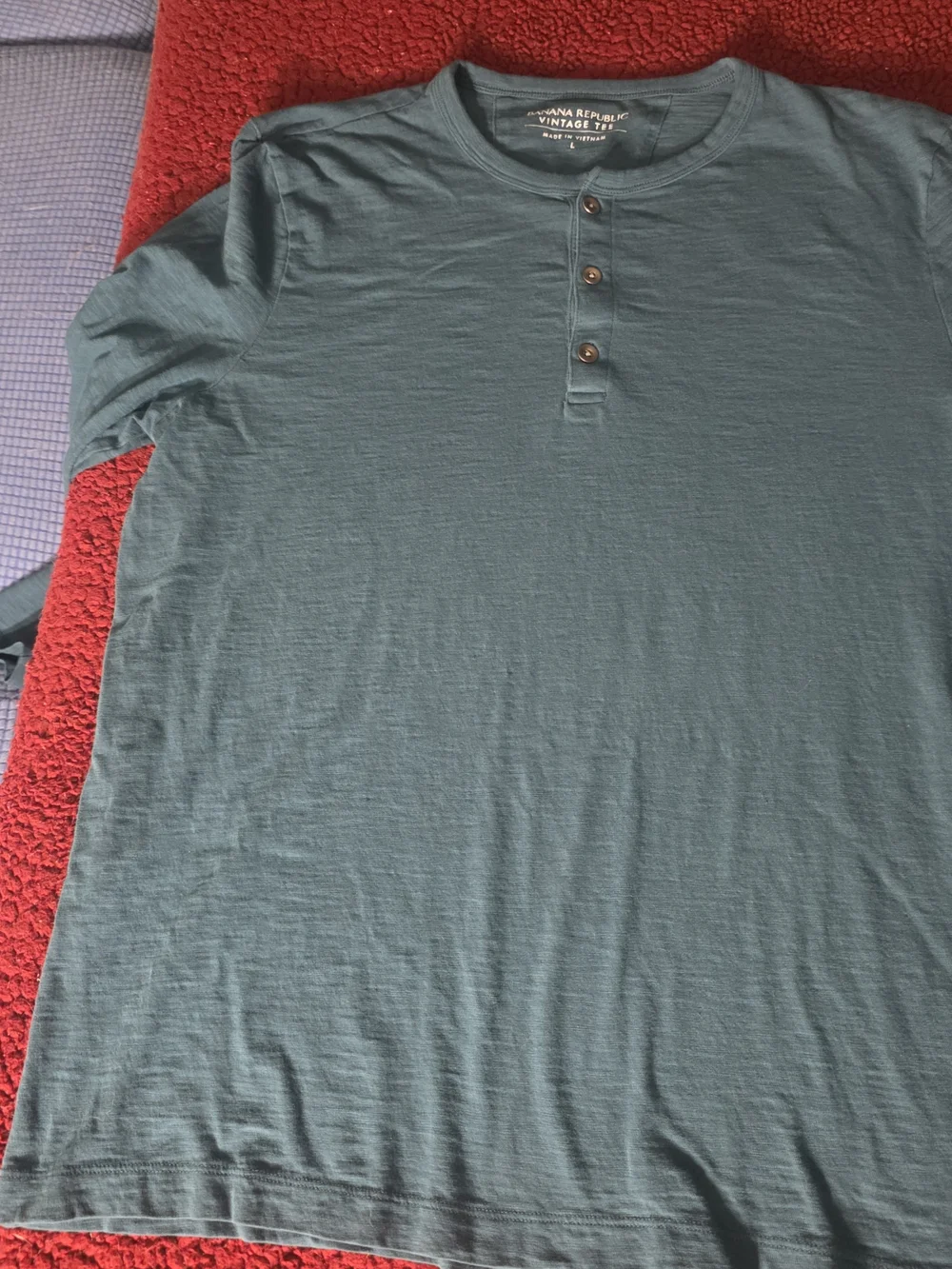 Banana Republic Men’s Slate Blue Three-Button Henley, Long Sleeve, L